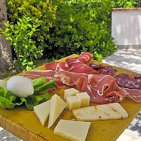 Alojamento de Acomodação e Pequeno-almoço Il Ruscello 3*